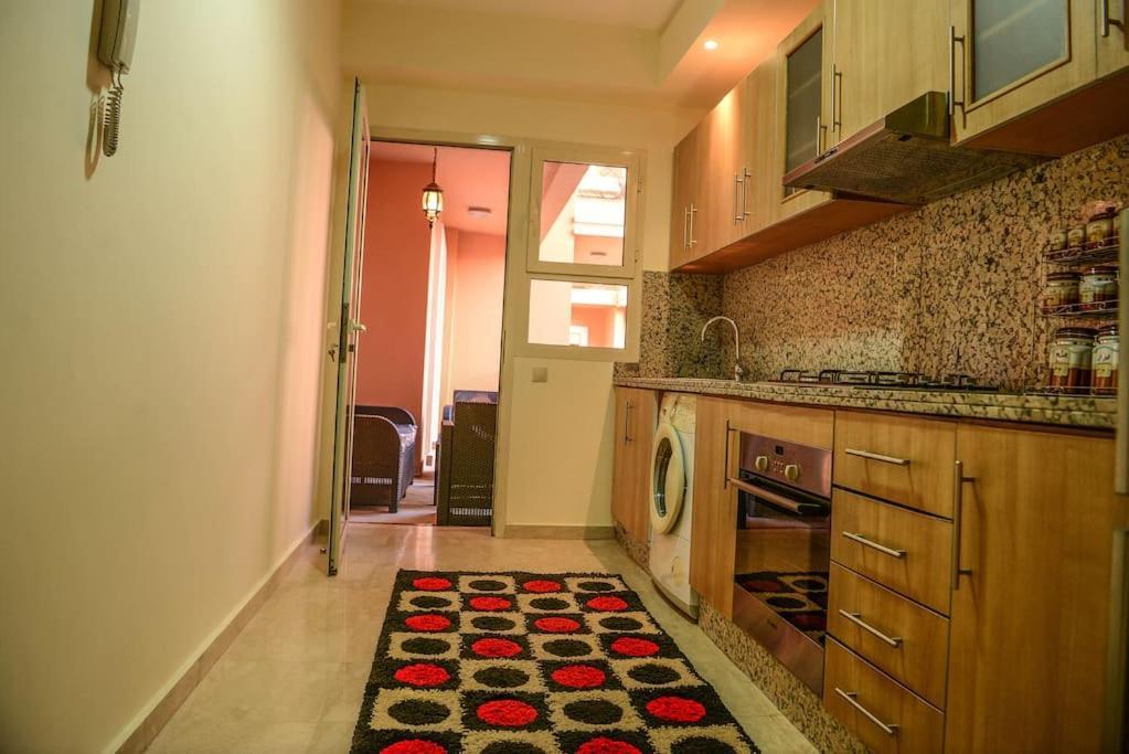 Beautiful, Great Equipped 122 M Holiday Apartment Near Majorelle Garden And Gueliz With Pool Views And A Large Balcony And Terrace 마라케시 외부 사진