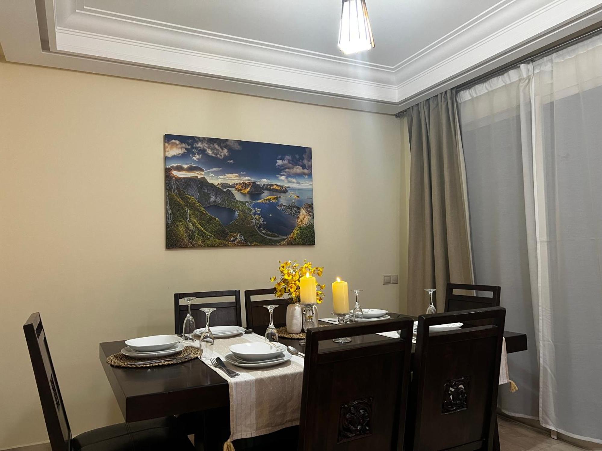 Beautiful, Great Equipped 122 M Holiday Apartment Near Majorelle Garden And Gueliz With Pool Views And A Large Balcony And Terrace 마라케시 외부 사진