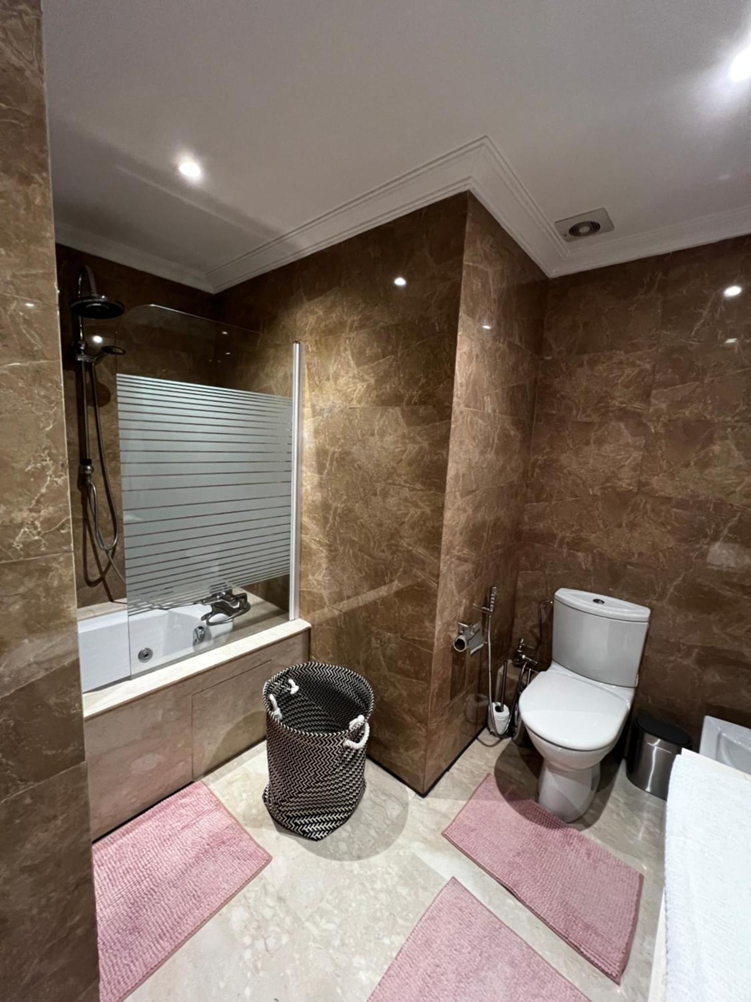 Beautiful, Great Equipped 122 M Holiday Apartment Near Majorelle Garden And Gueliz With Pool Views And A Large Balcony And Terrace 마라케시 외부 사진