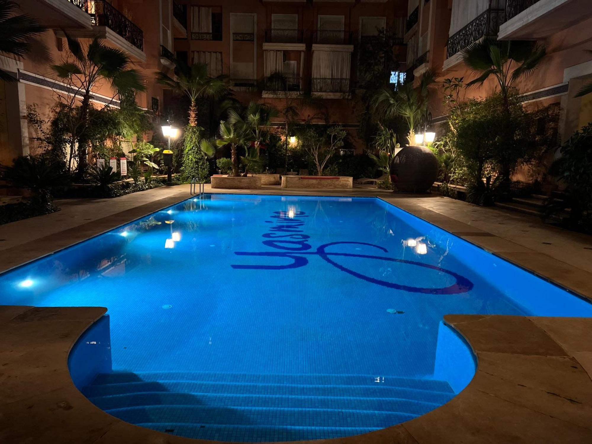 Beautiful, Great Equipped 122 M Holiday Apartment Near Majorelle Garden And Gueliz With Pool Views And A Large Balcony And Terrace 마라케시 외부 사진